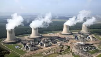 Usina nuclear em  Cattenom, França